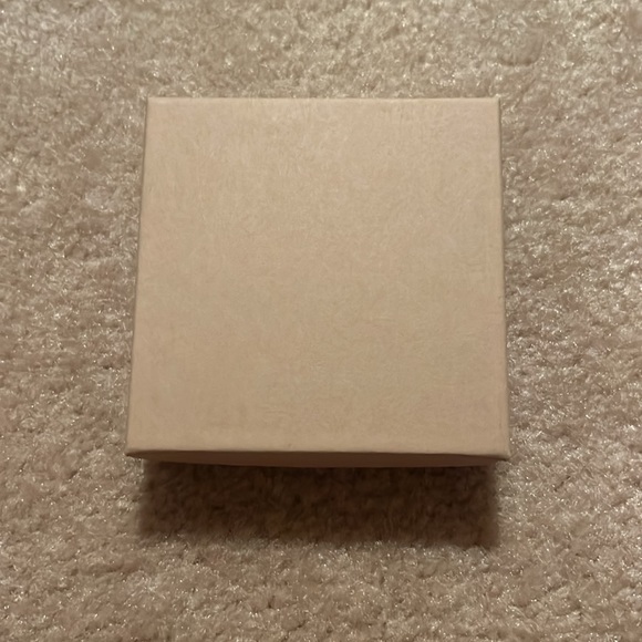 Handcrafted Necklace - New - Picture 8 of 8